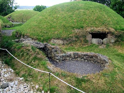 ノース遺跡 Knowth passage tombs