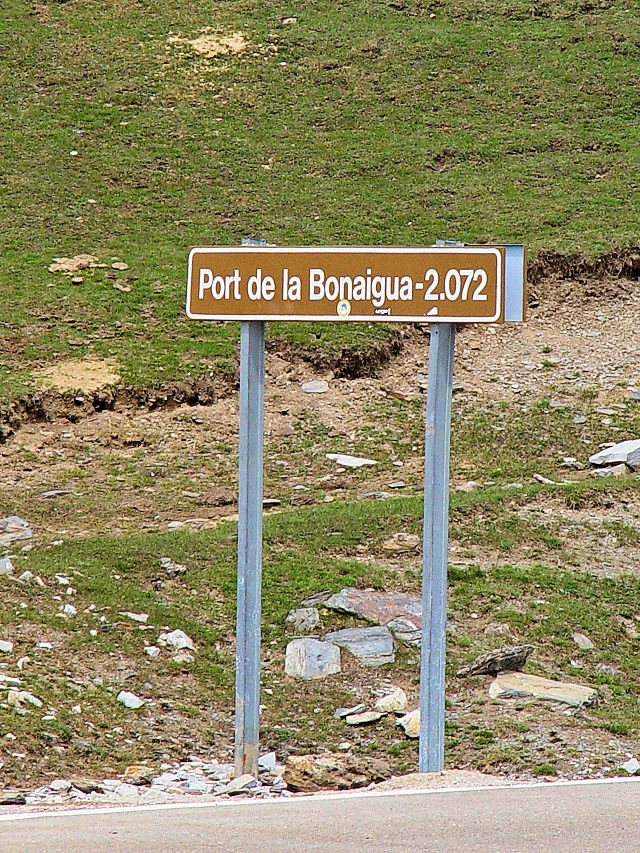 モンセギュール Montsegur 〜ボイ渓谷 Vall de Boi に向かって （２０景-11）