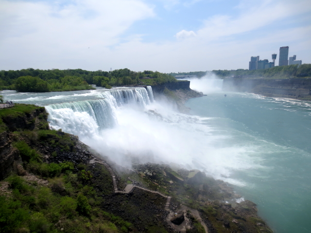 ナイアガラの滝 （１５景-3） ・・・ アメリカ側 ニューヨーク州　アメリカ Niagara Falls, NY, USA 2013/05/22　Photo by Kohyuh
