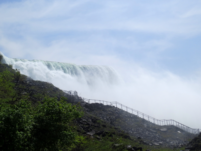 ナイアガラの滝 （１５景-5） ・・・ アメリカ側 ニューヨーク州　アメリカ Niagara Falls, NY, USA 2013/05/22　Photo by Kohyuh